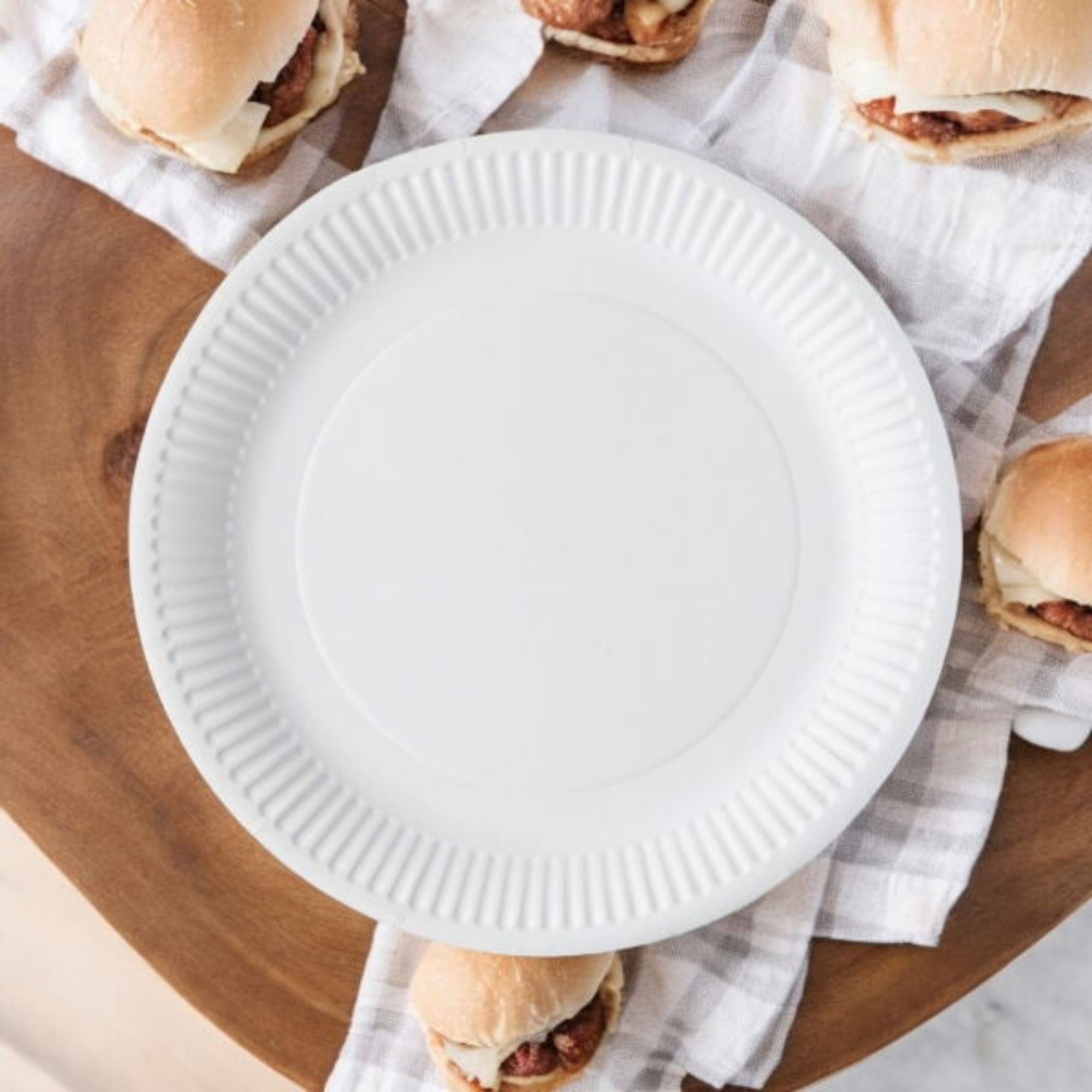 Picture of 9" White Greenspirit Paper Plates (10x100)