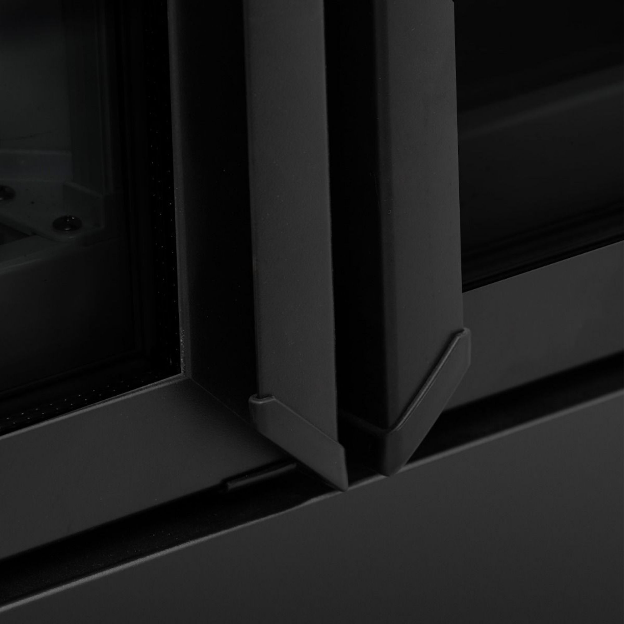 Picture of BLIZZARD Double Hinged Glass Door Display Chiller BMC2