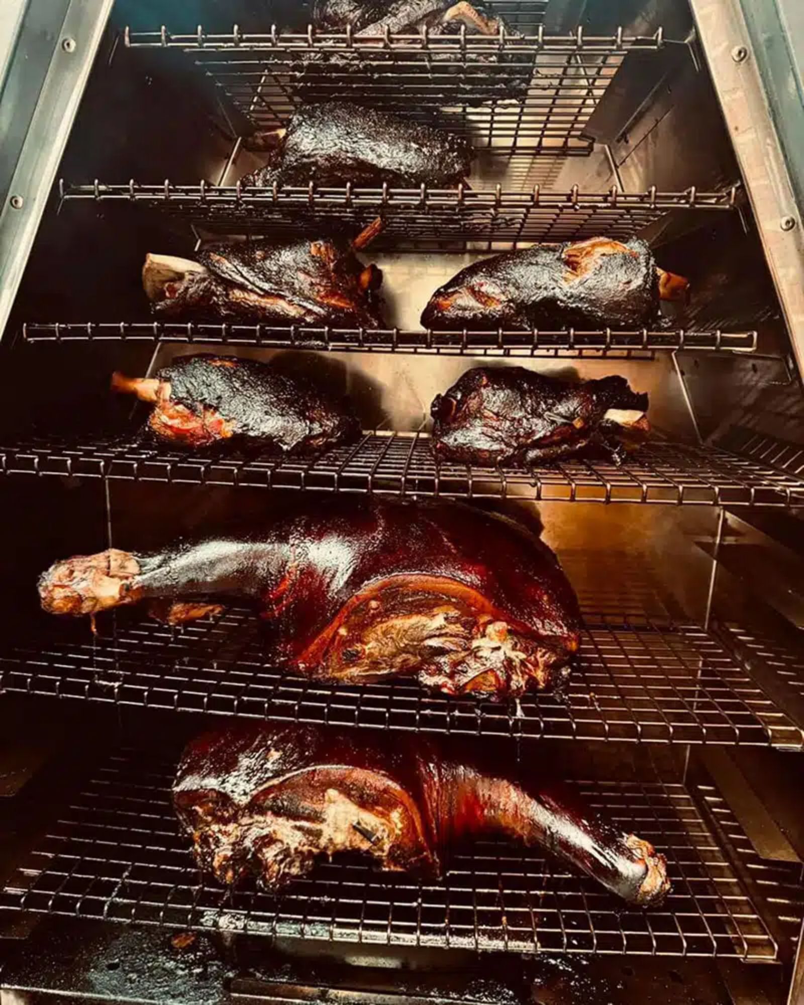 Picture of Trailblazer VS200 Freestanding Vertical Smoker