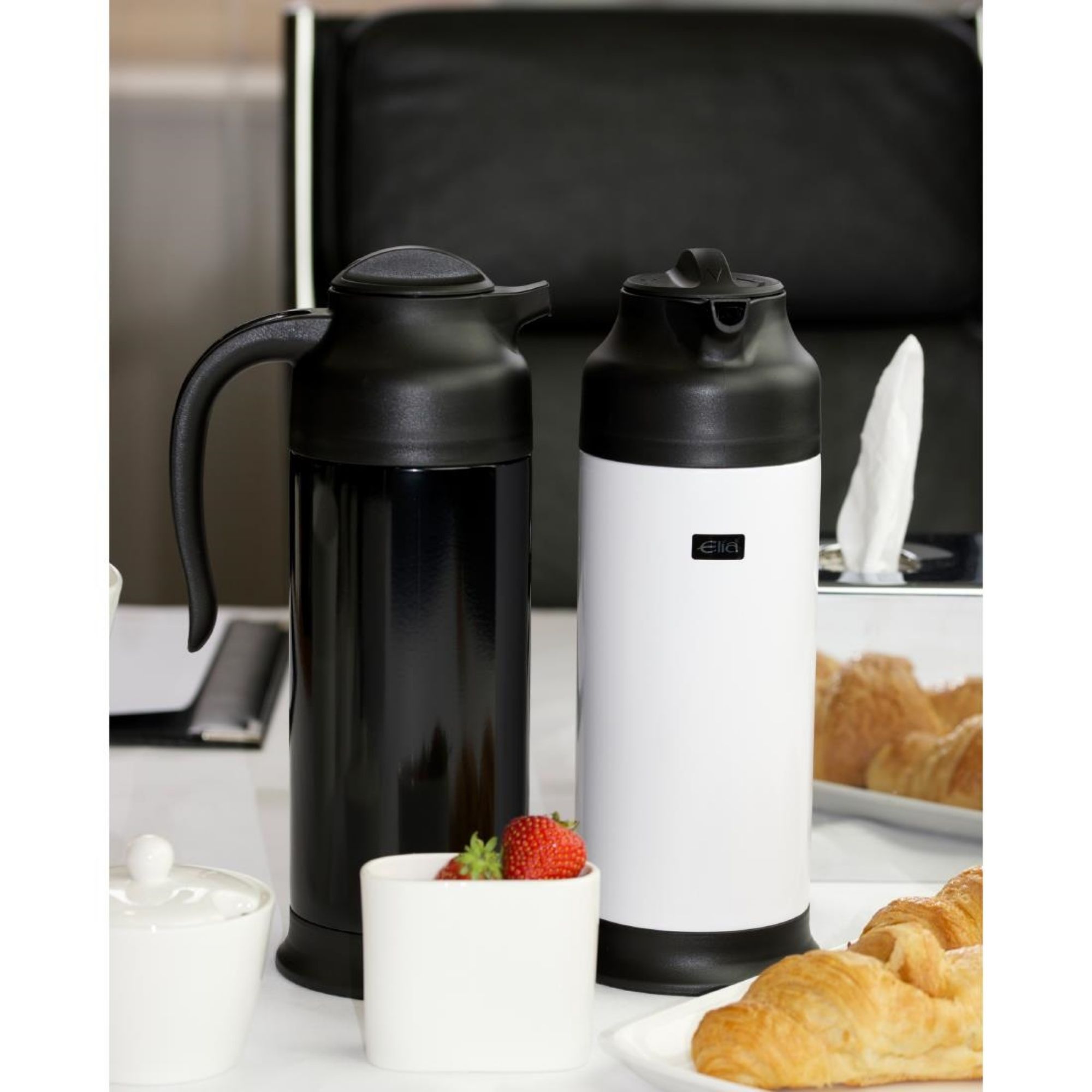 Picture of Elia Shatterproof Stainless Steel Vacuum Jug White 1Ltr