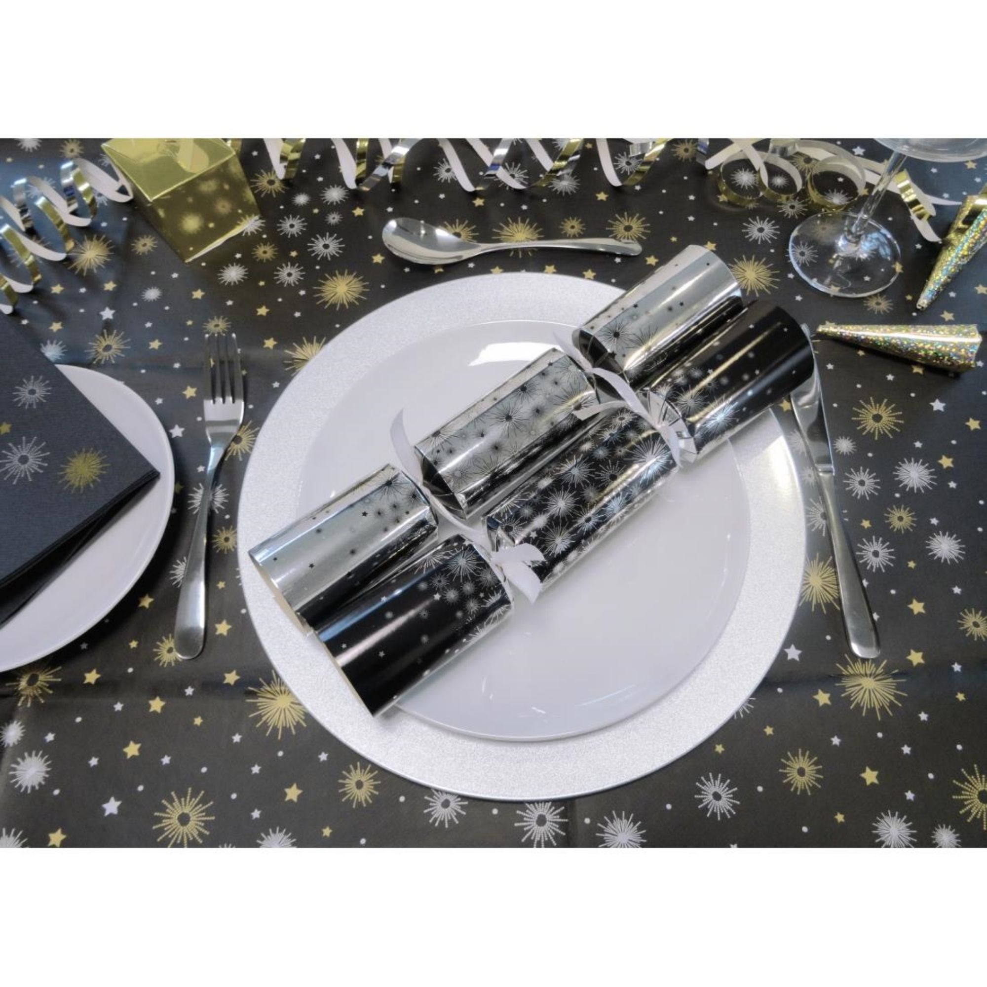 Picture of Swantex Lunch Napkins Midnight Sparkle 33x33cm 2ply 1/4 Fold (1000 pack)