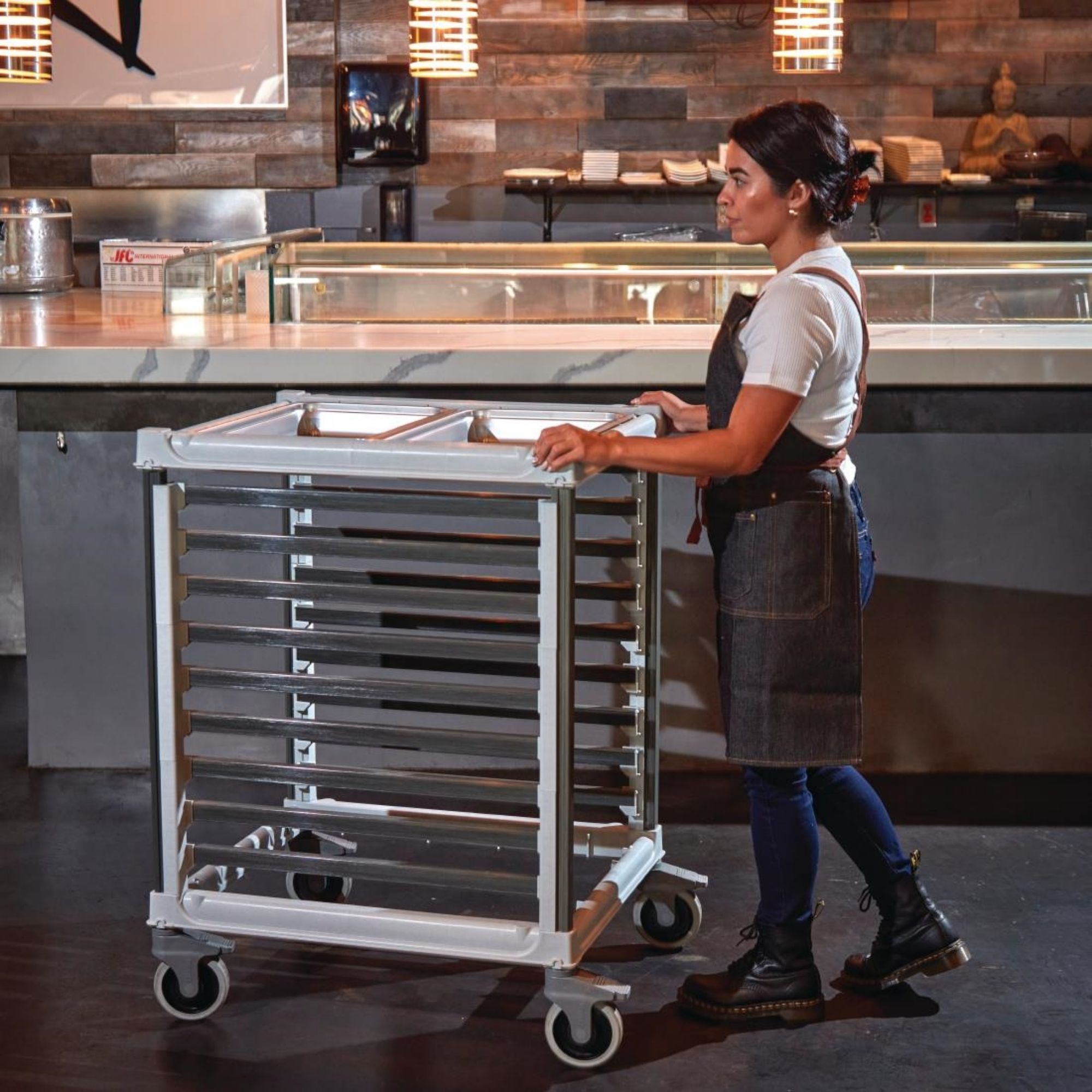 Picture of Cambro 2/1 Gastronorm Trolley 18 Tray Capacity Short