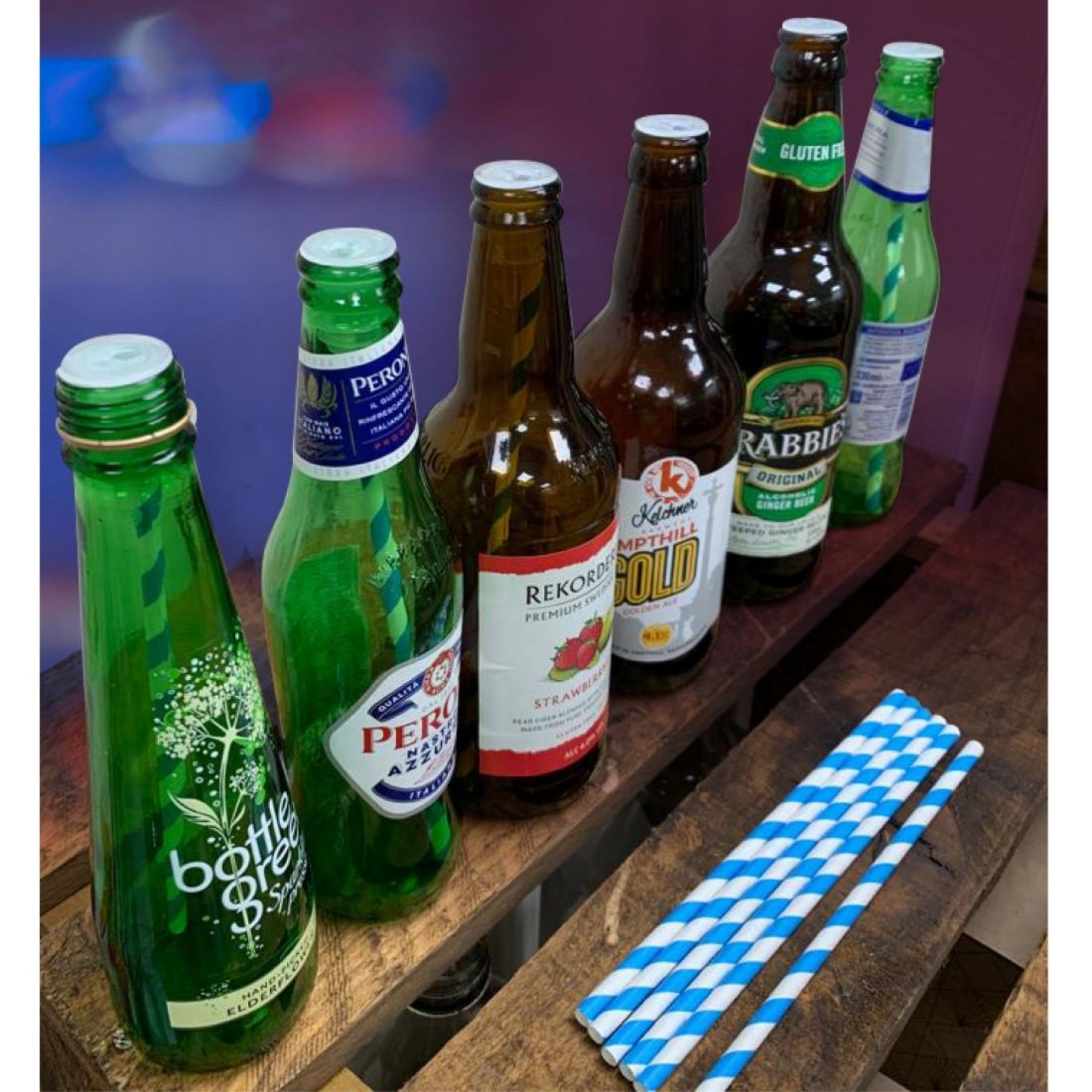 Picture of Beaumont Cap-on Spirit Pourers (12 Pack)