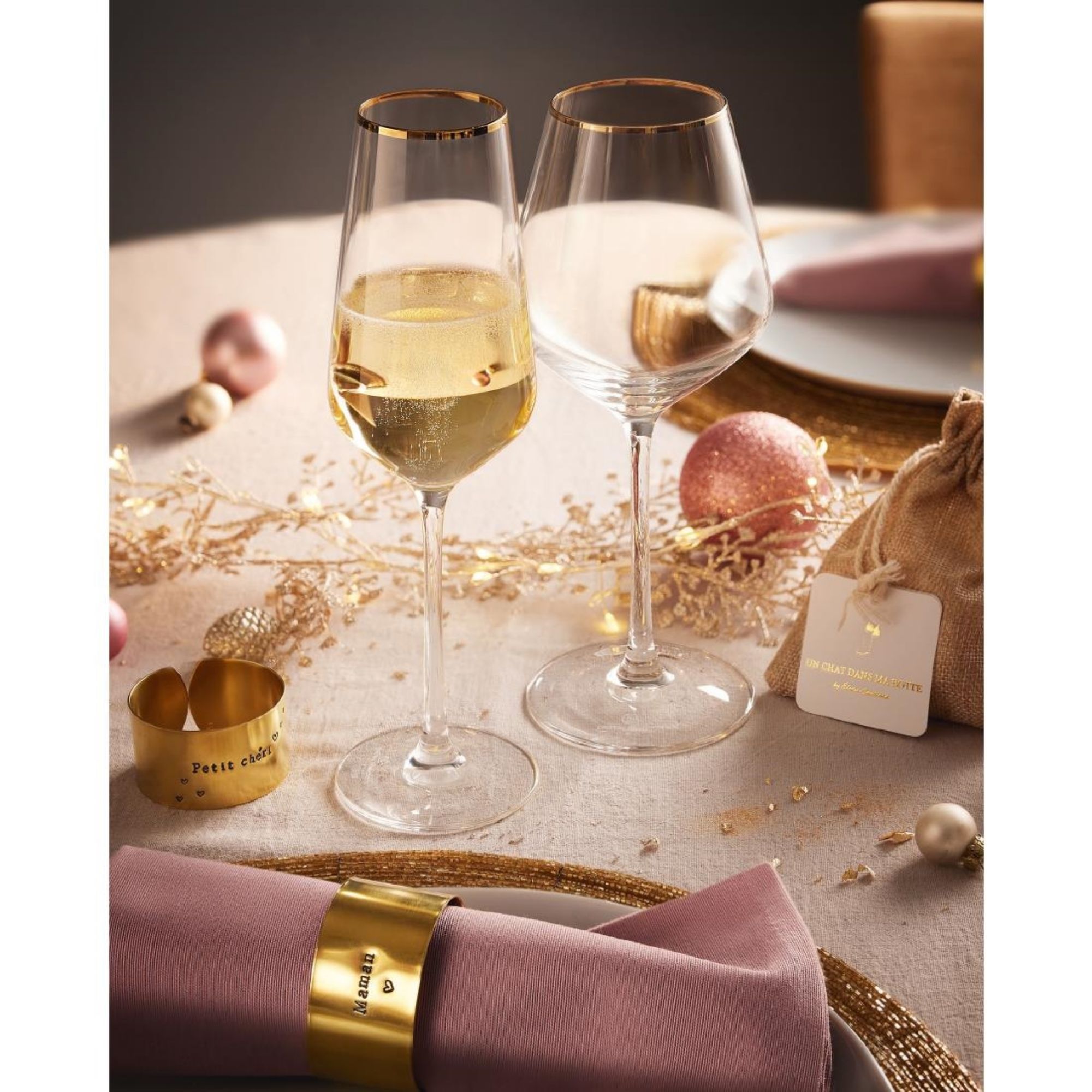 Picture of Cristal d'Arques Ultime Gold Band Flutes 170ml (8 Pack)
