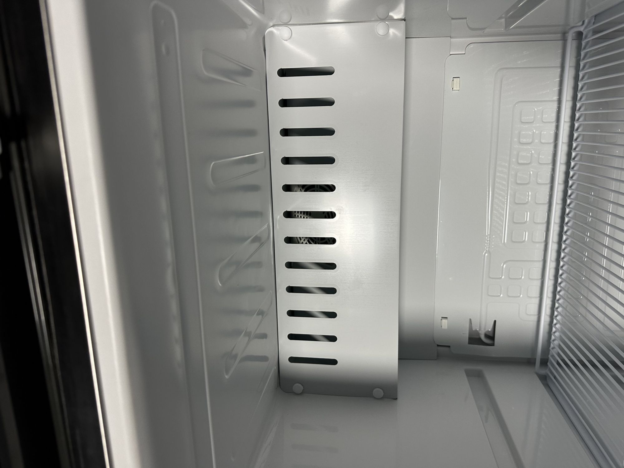 Picture of REFRIGERATOR SS 1 DOOR 600L
