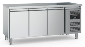 Picture of 600 REFRIGERATED COUNTER 3 DOORS