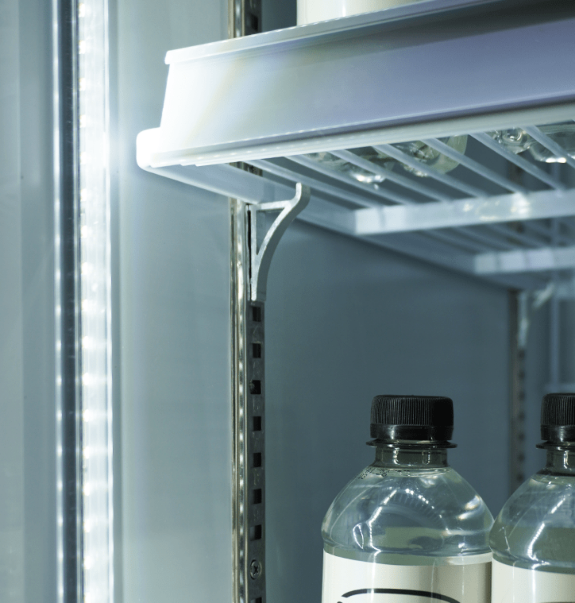 Picture of CombiSteel Glass Door Display Freezer JDE-600F