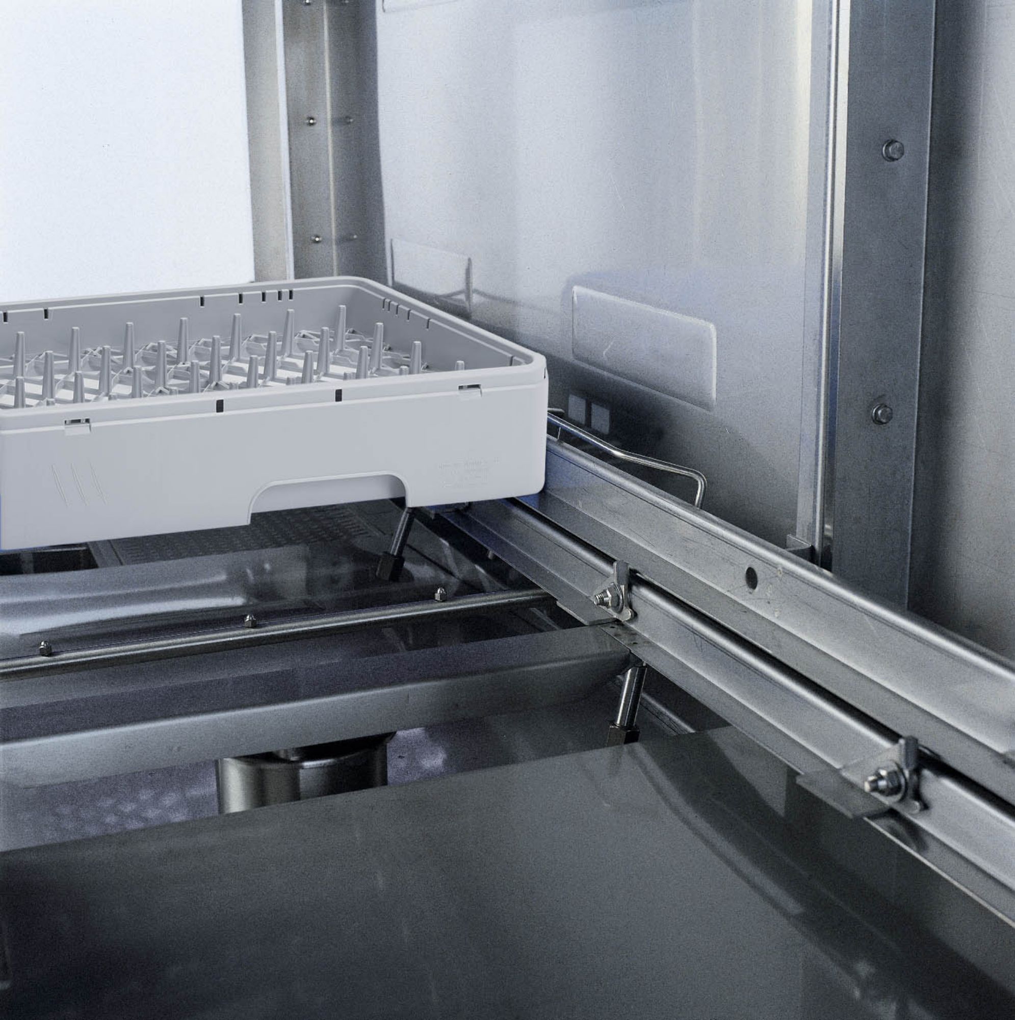 Picture of CombiSteel Rack Conveyor Dishwasher 1850 ASC