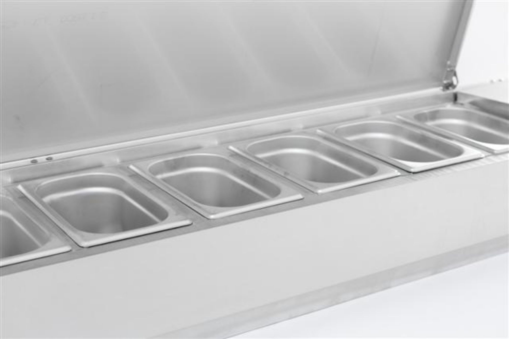 Picture of CombiSteel Refrigerated CounterTop Stainless Steel Lid 5 x 1/4 Bain-Marie