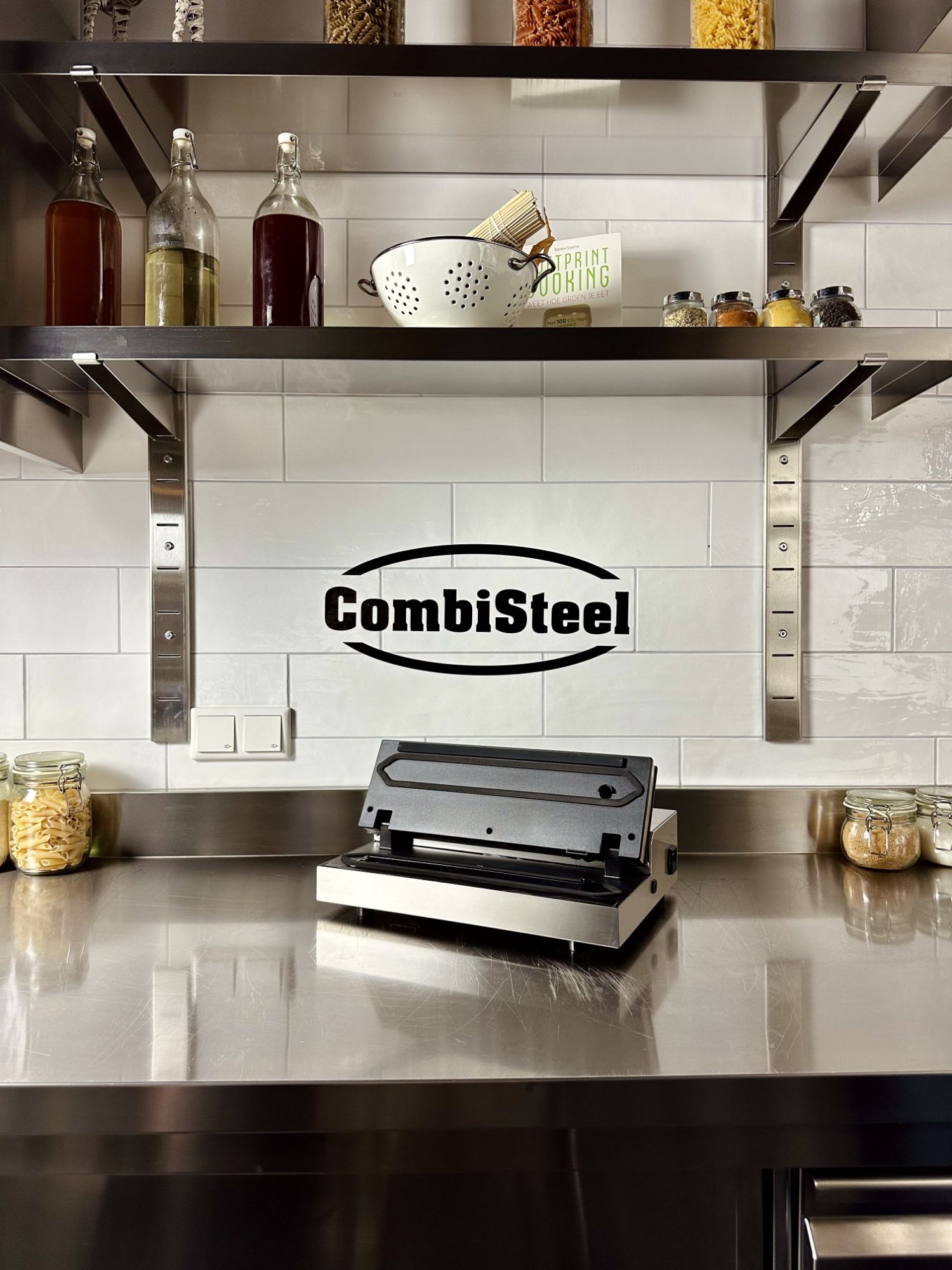Picture of CombiSteel Vacuum Machine 310MM