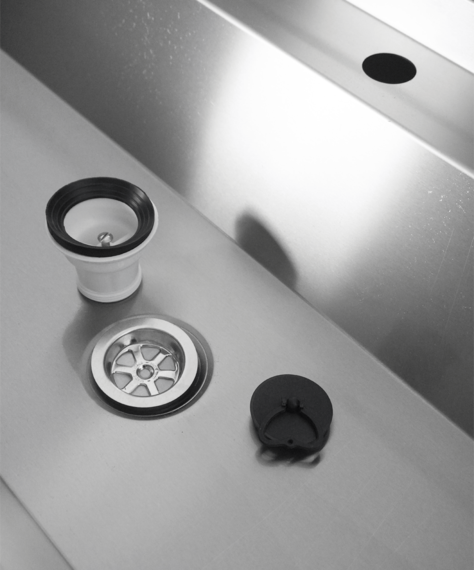 Picture of CombiSteel Stainless steel Wash Basin 1 Tap 1800Mm Drain Plug And Splash Shield Included