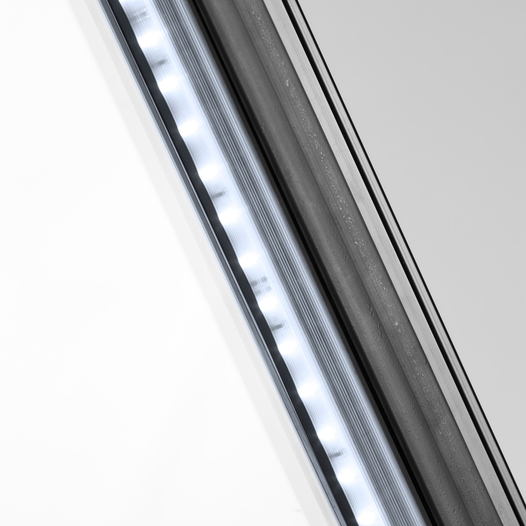 Picture of Interlevin LGC7500 Glass Door Merchandiser