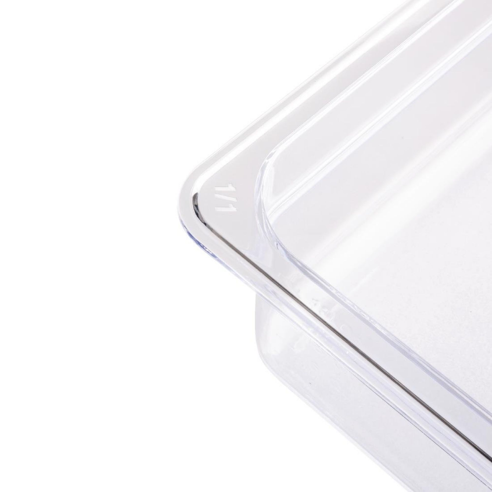 Picture of Vogue Polycarbonate 1/1 Gastronorm Container 200mm Clear