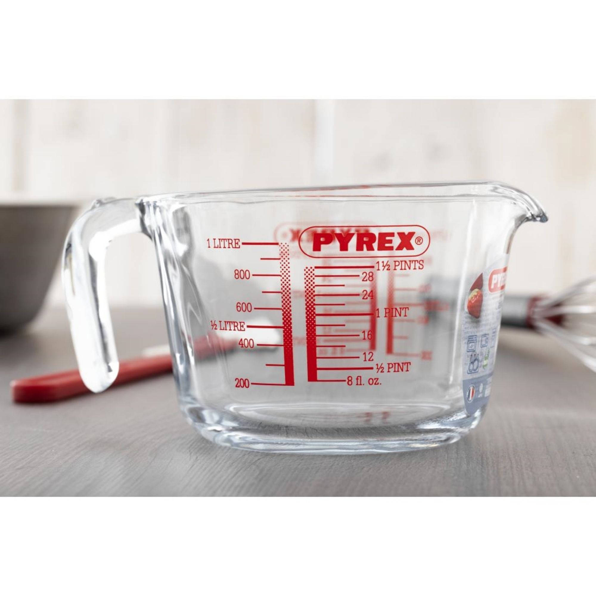 Picture of Pyrex Measuring Jug 1Ltr