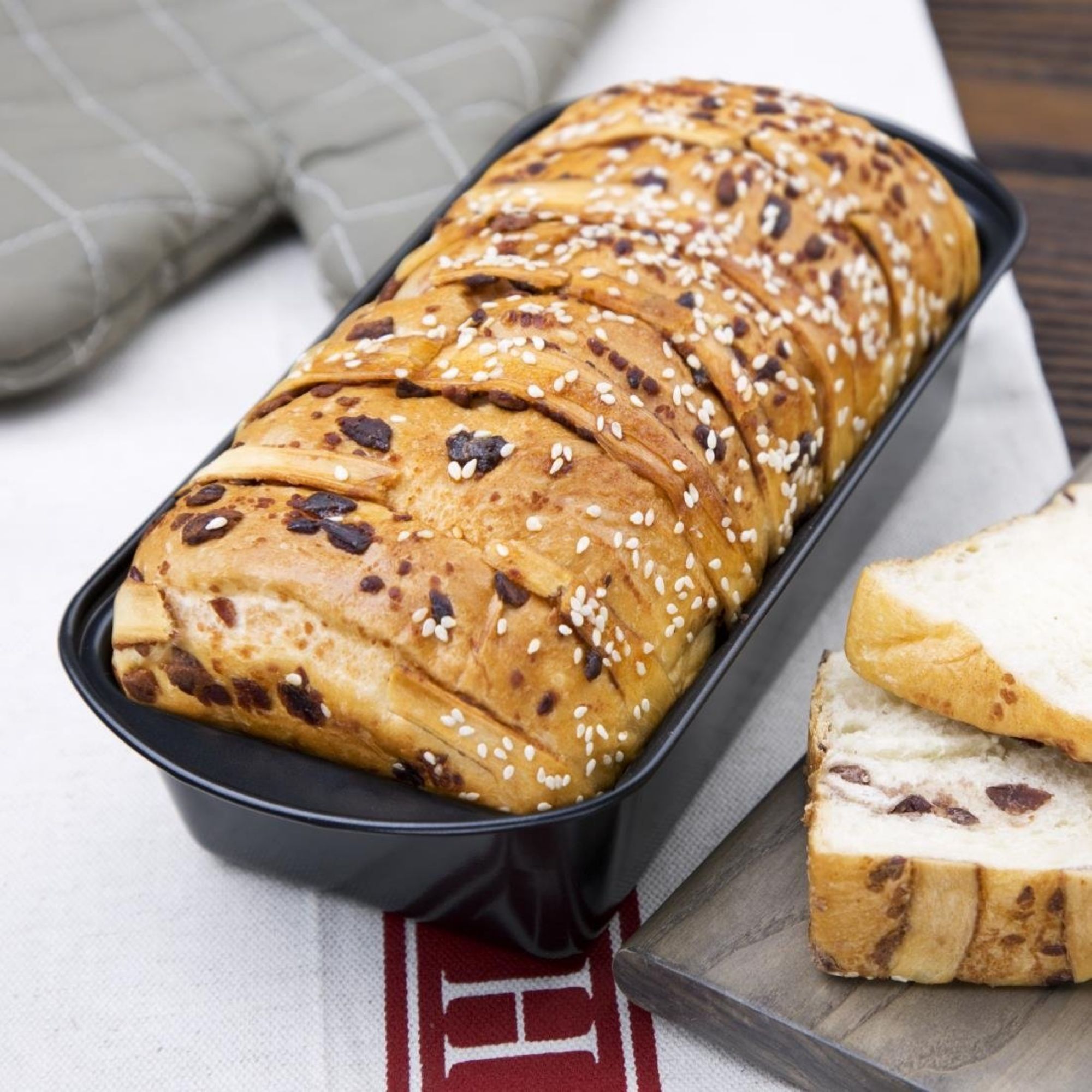 Picture of Vogue Non-Stick Loaf Tin 255mm