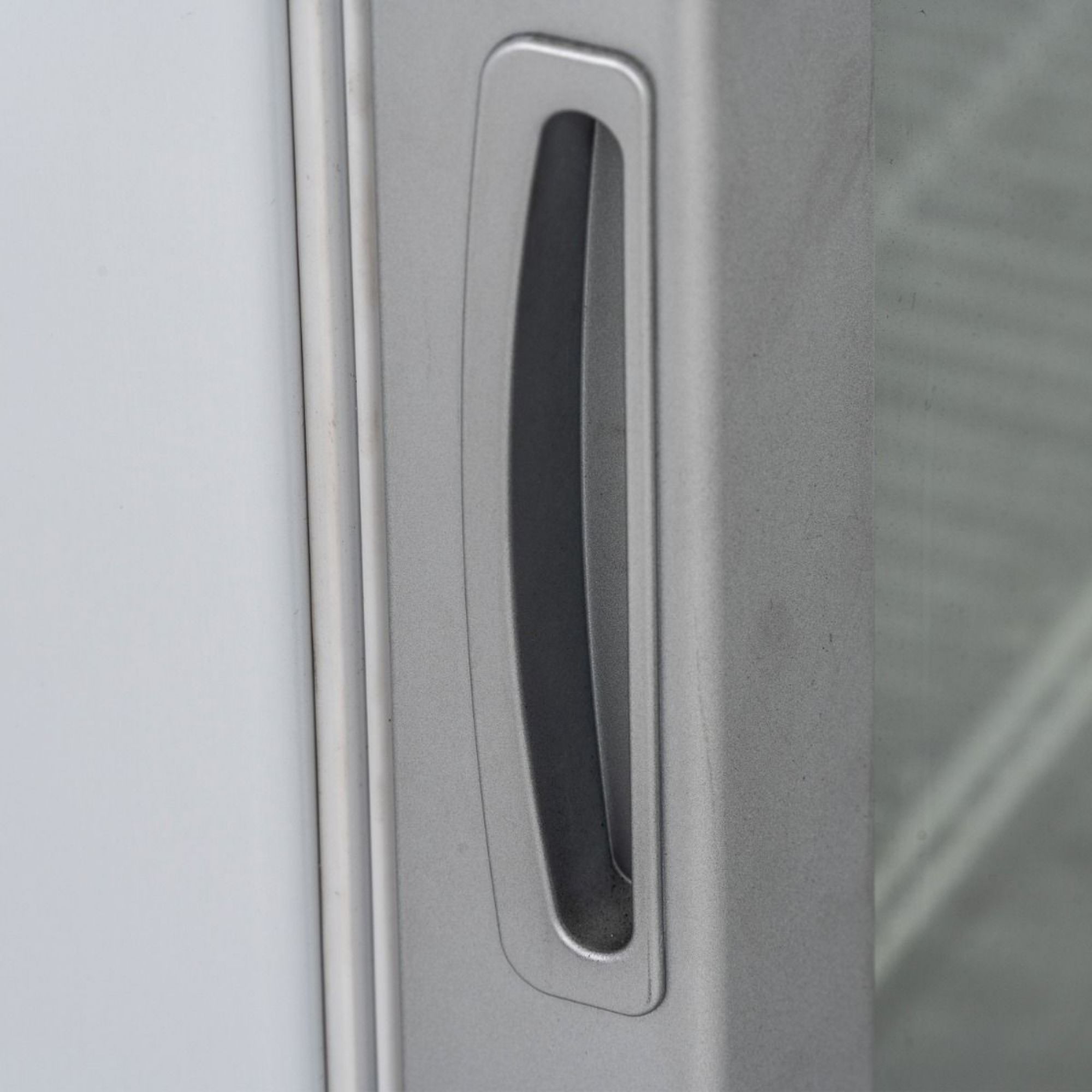 Picture of BLIZZARD Counter Top Glass Door Refrigerator CTR99