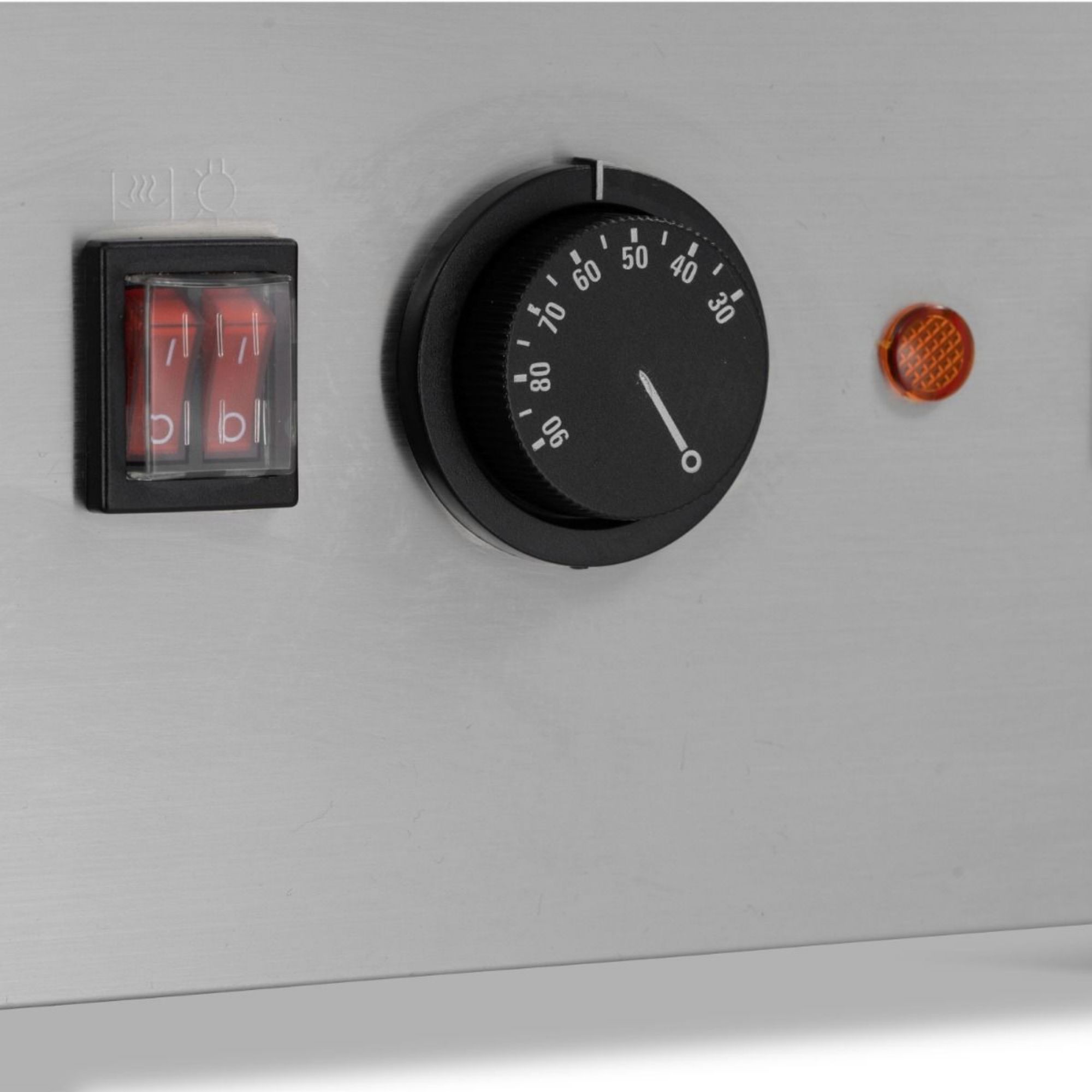 Picture of BLIZZARD 97L Counter Top Tiered Heated Merchandiser CTH97