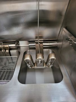 Picture of Chefs Range KDWYZ-2 Ventless Fryer 2 x 8 Ltr fryers with auto basket lift & programmable controls