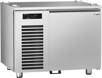Picture of Sagi JF51H 5 x 1/1gn Under oven Blast Chiller/Freezer