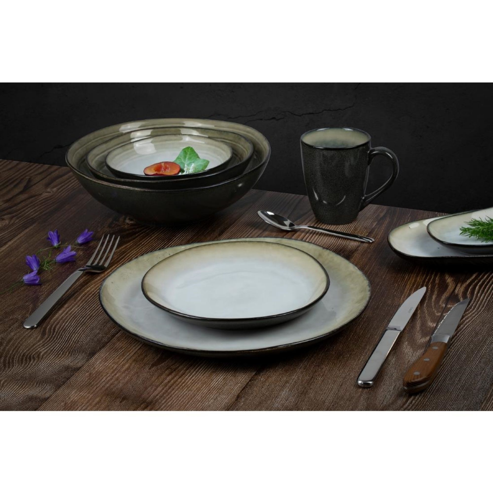Picture of Amefa Medard De Noblat Shadow Pearl Bowls 240mm (2 Pack)