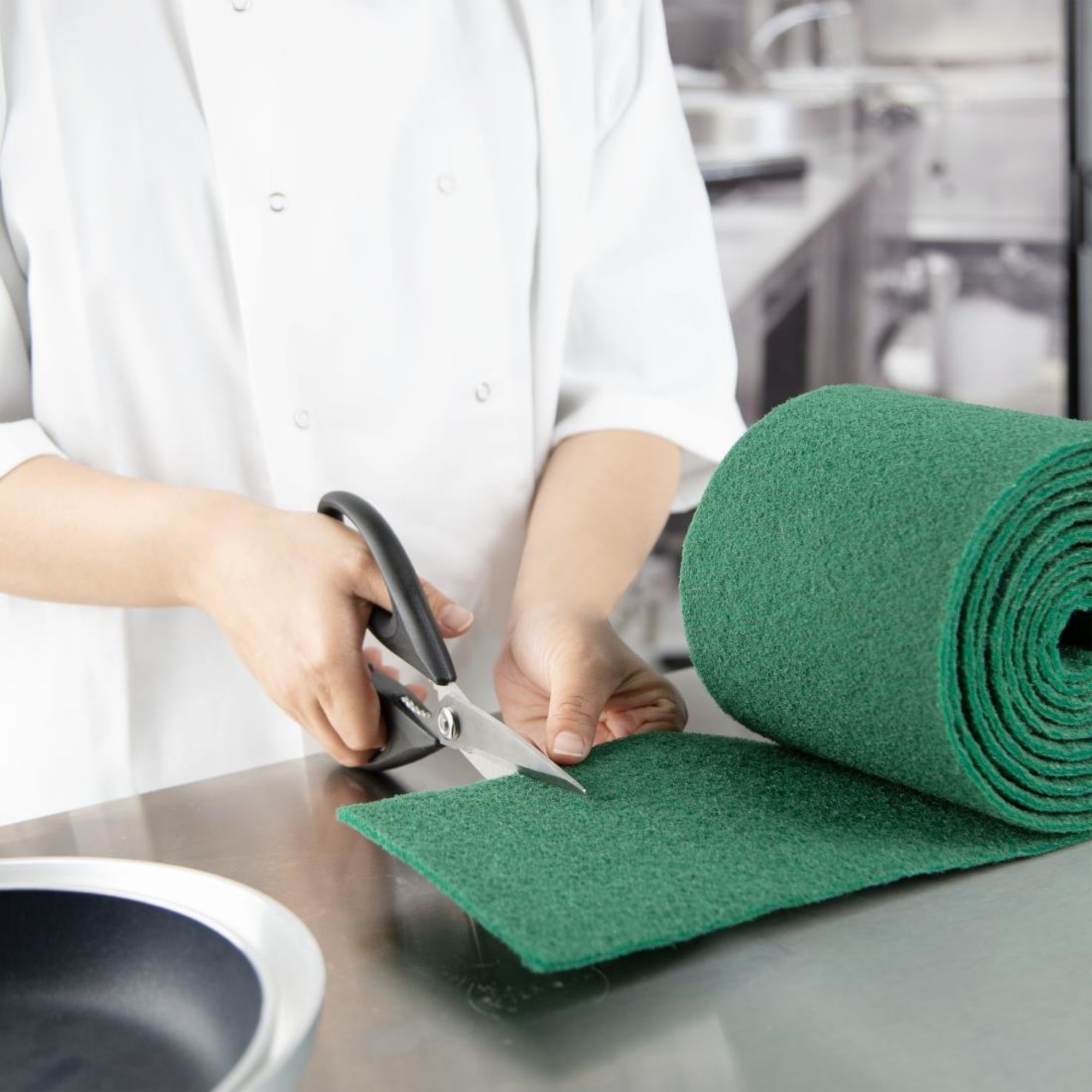 Picture of Nisbets Essentials Scouring Pad 3m Roll